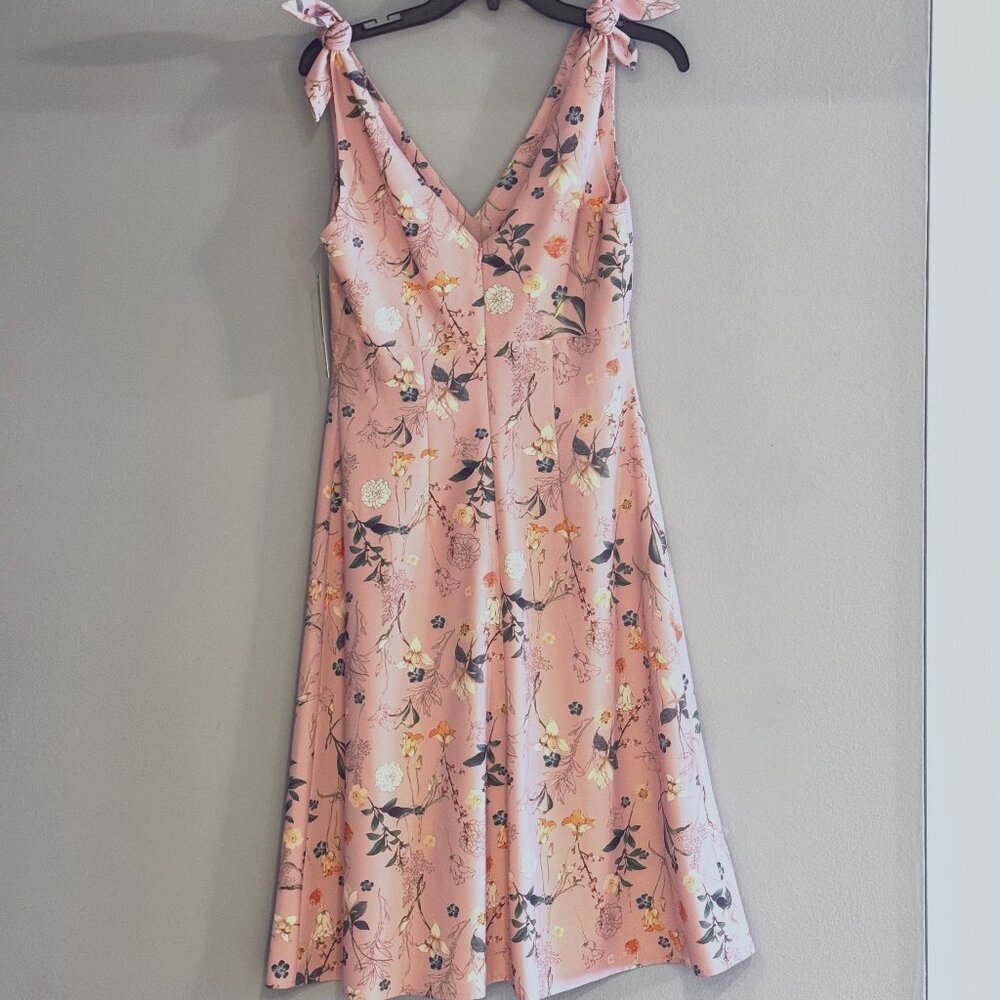 Gianni Bini Pink Floral Dress